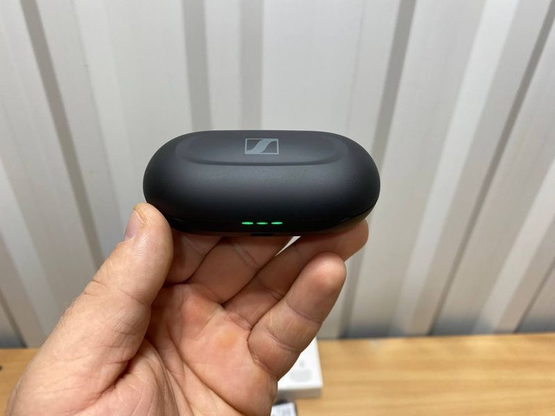Навушники Sennheiser TV Clear Earbuds бездротові для телевізора а4.30 фото