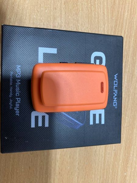 MP3-плеєр WOLFANG Bluetooth 5.2 спортивний помаранчевий a8-30 фото